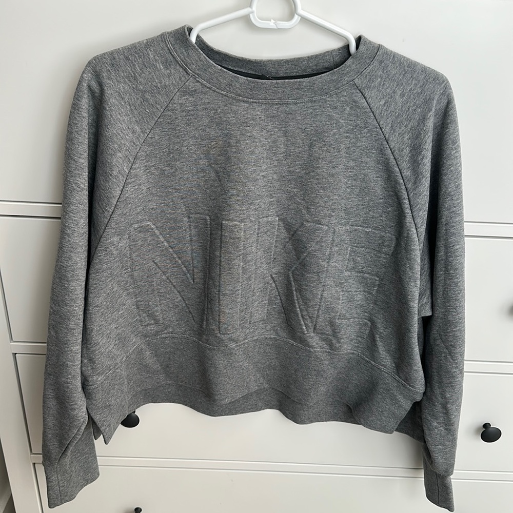 Nike Women’s Crop Sweatshirt